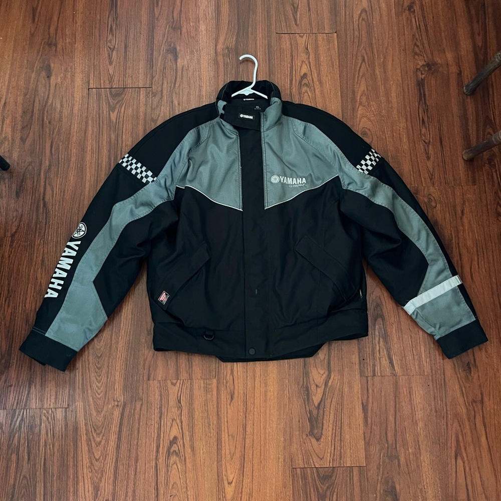 Men’s Yamaha Padded Jacket size XL